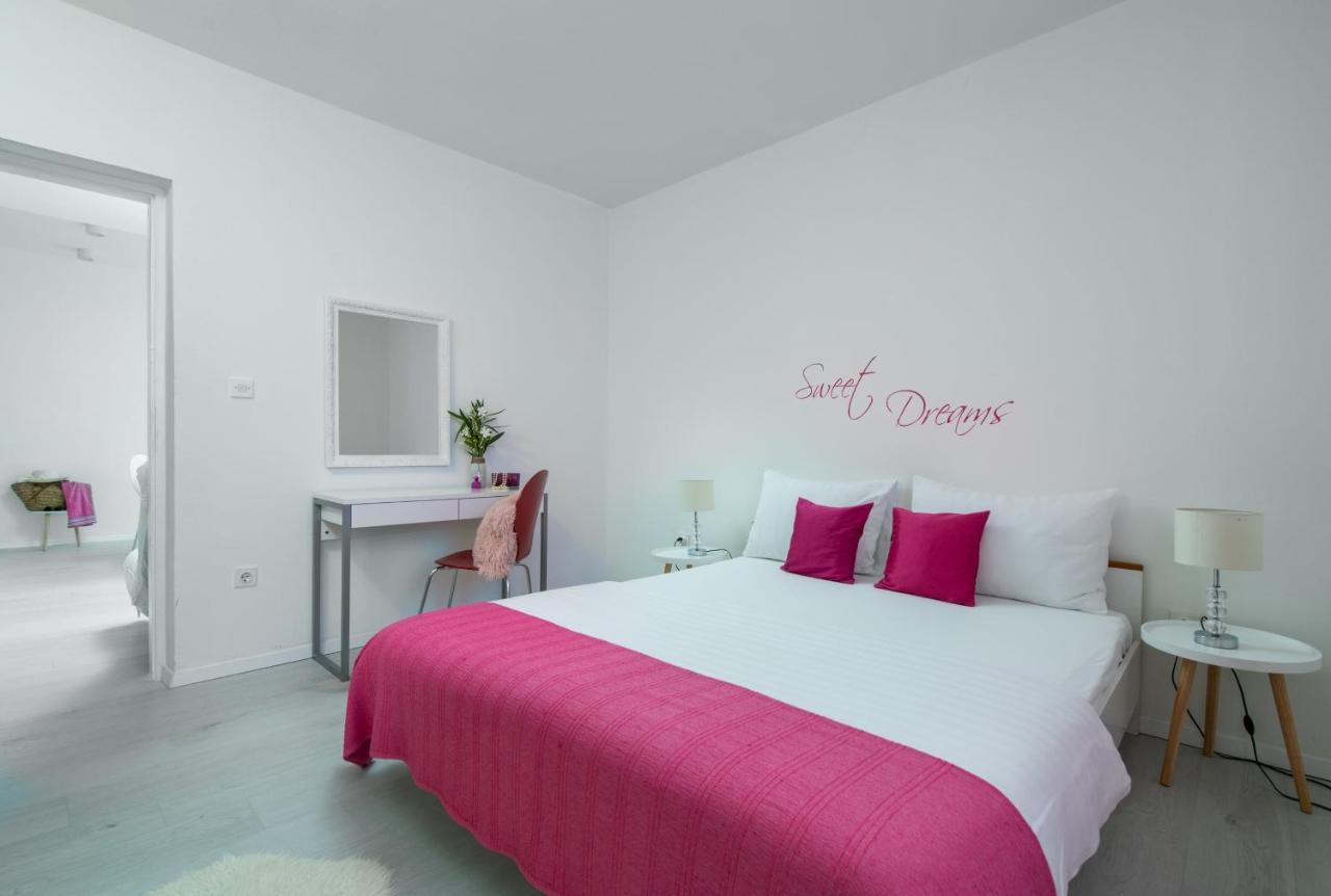 Apartment Alex Labin  Zewnętrze zdjęcie
